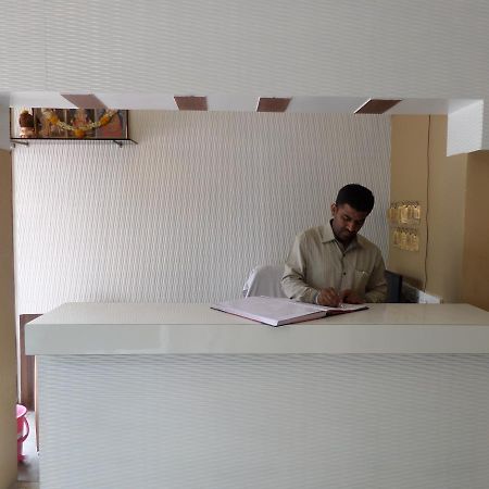 Parvat Lodge Ahmednagar Ngoại thất bức ảnh