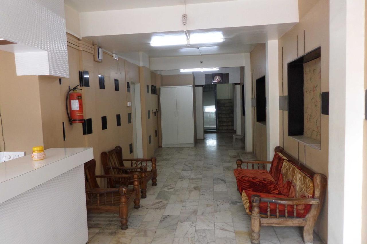 Parvat Lodge Ahmednagar Ngoại thất bức ảnh